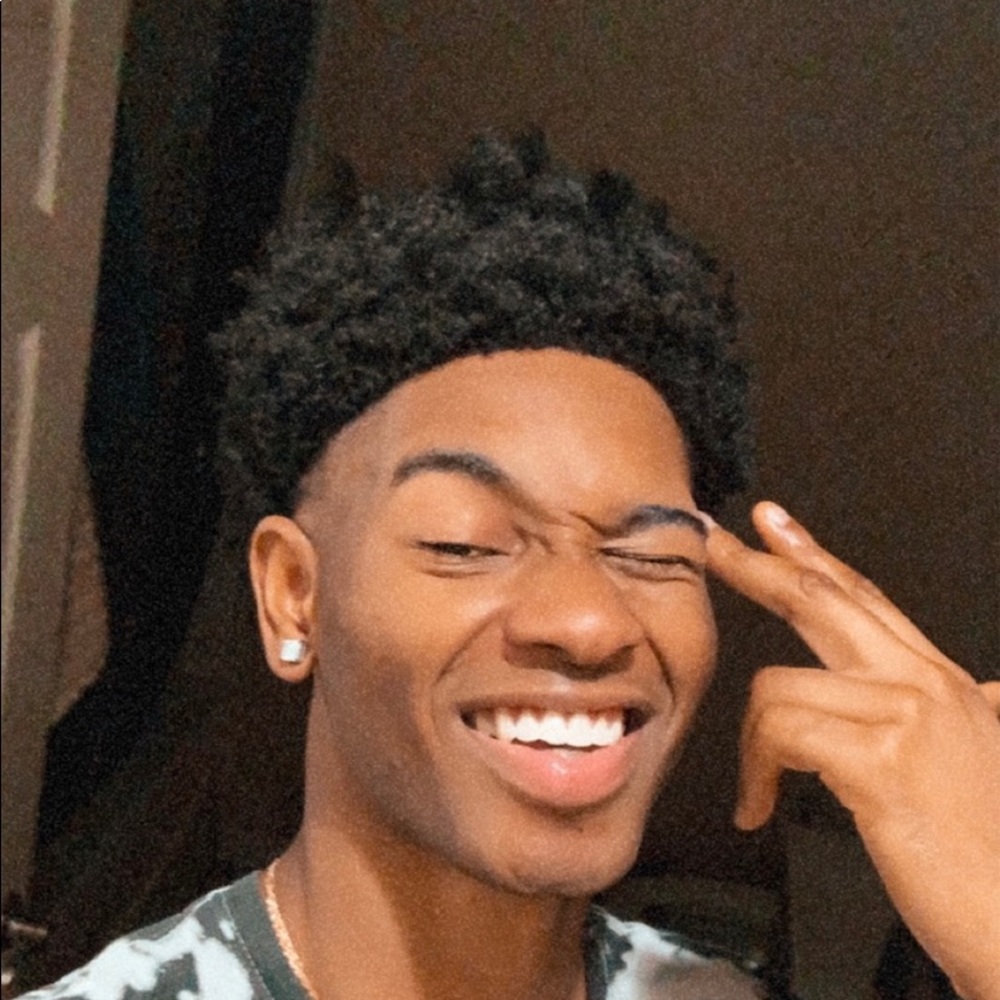 Meet your Posher, Shola